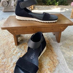 Pedro Garcia Black Suede Ankle Strap 36
